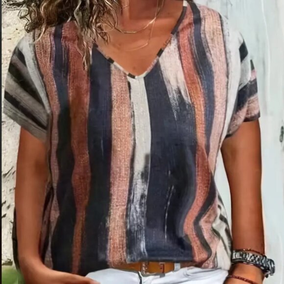 Short Sleeve V-Neck NWOT T-Shirt, Stripe Print - Picture 1 of 9